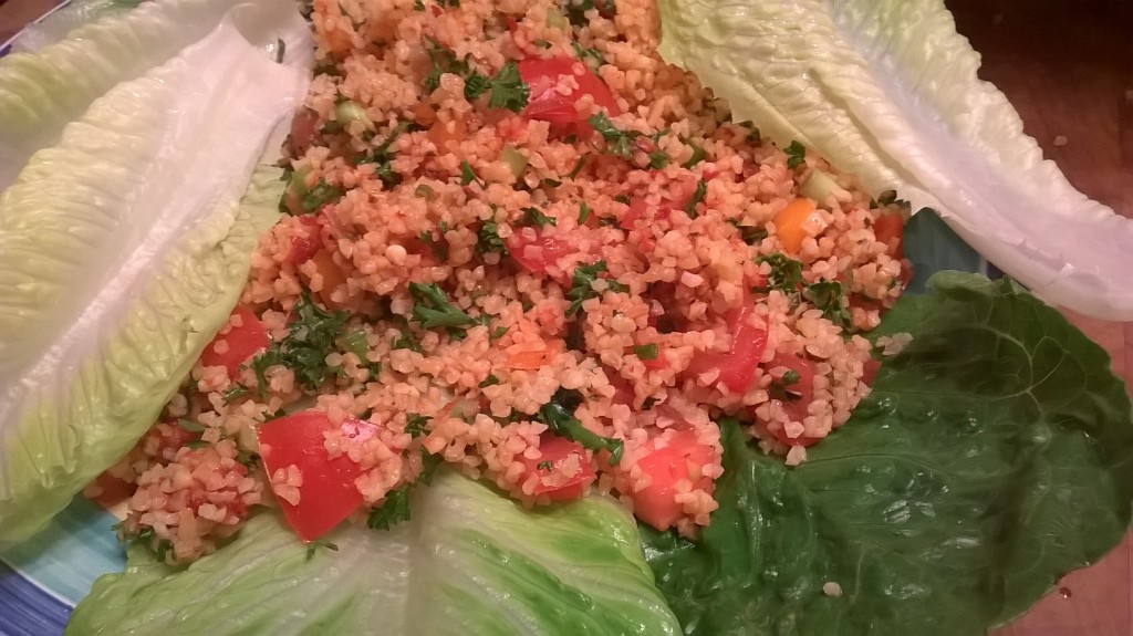 Kisir with Romaine Leaves