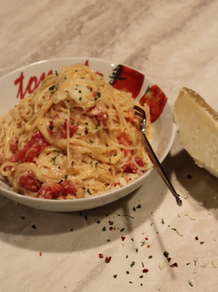 Creamy Manchego Rose Sauce with Angel Hair Pasta 