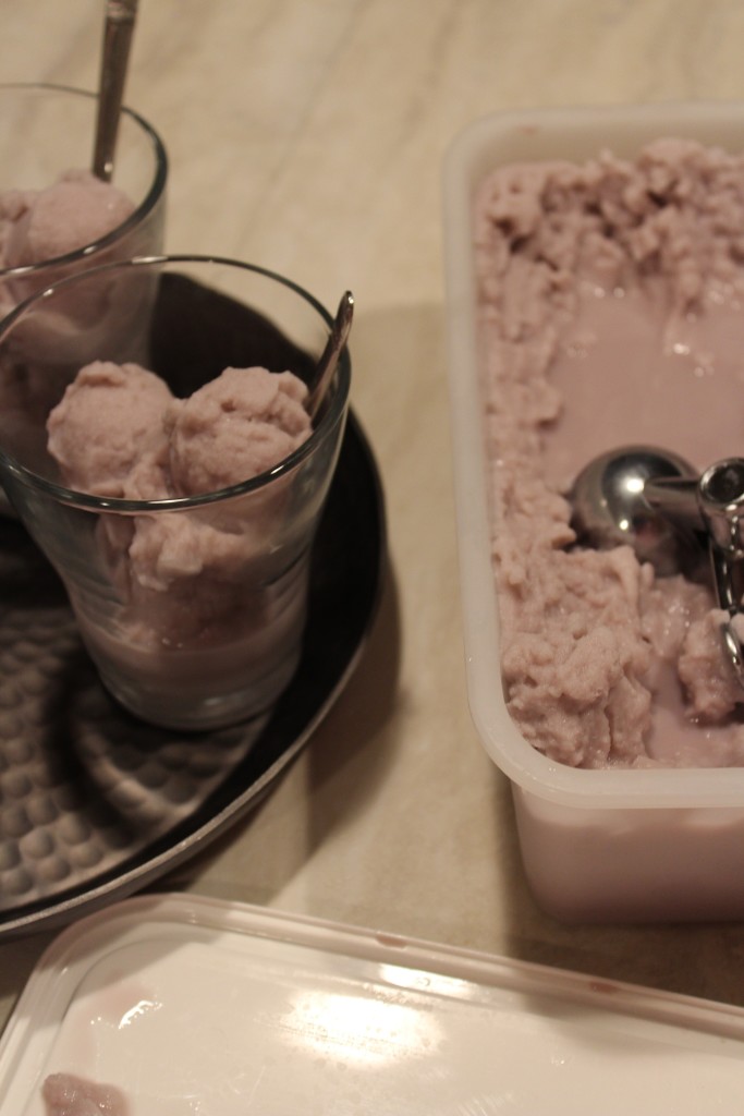 Easy Homemade Grape Ice Cream